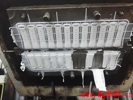 矽(guī)膠製品工藝