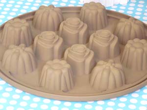 矽膠蛋糕模(mó)廚具.jpg